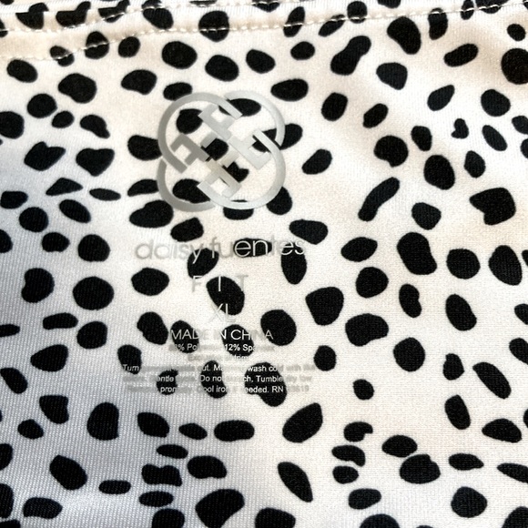 DAISY FUENTES Ultra High Waist Cheetah Leopard Print Bike Shorts Black White XL - Picture 7 of 11